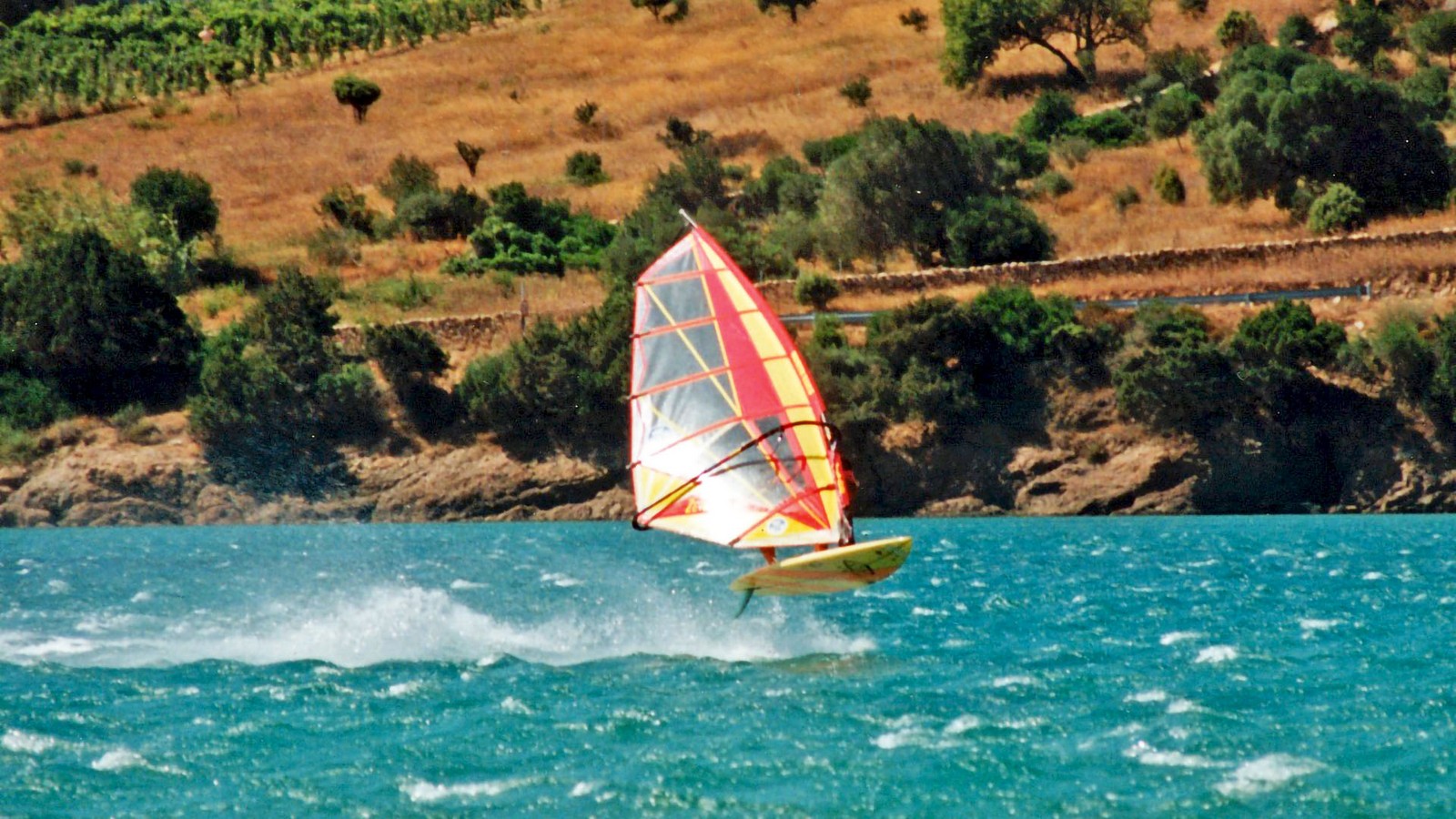 Windsurfing ; a love story that goes back to the 80s